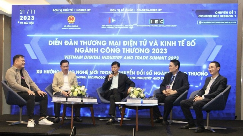 555win phien bạn Chính Thức điện tử b&ugrave;ng nổ, hơn nửa d&acirc;n số Việt Nam mua sắm online