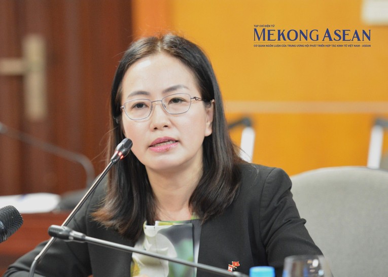 Ảnh t&aacute;c giả