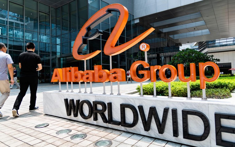 Alibaba sẽ t&aacute;i cấu tr&uacute;c c&ocirc;ng ty th&agrave;nh 4 bộ phận: 555win phien bạn Chính Thức Trung Quốc, 555win phien bạn Chính Thức quốc tế, điện to&aacute;n đ&aacute;m m&acirc;y v&agrave; dịch vụ. Ảnh: Shutterstock