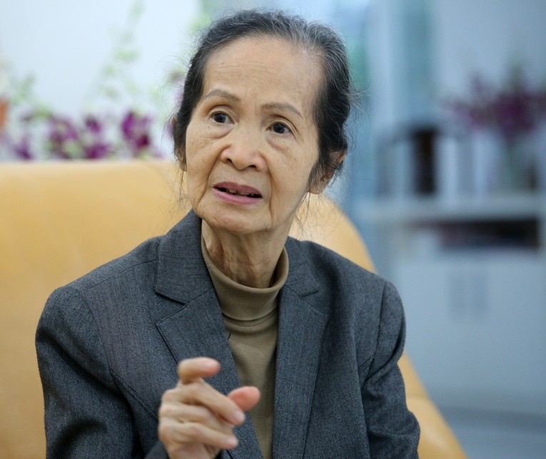 Ảnh t&aacute;c giả