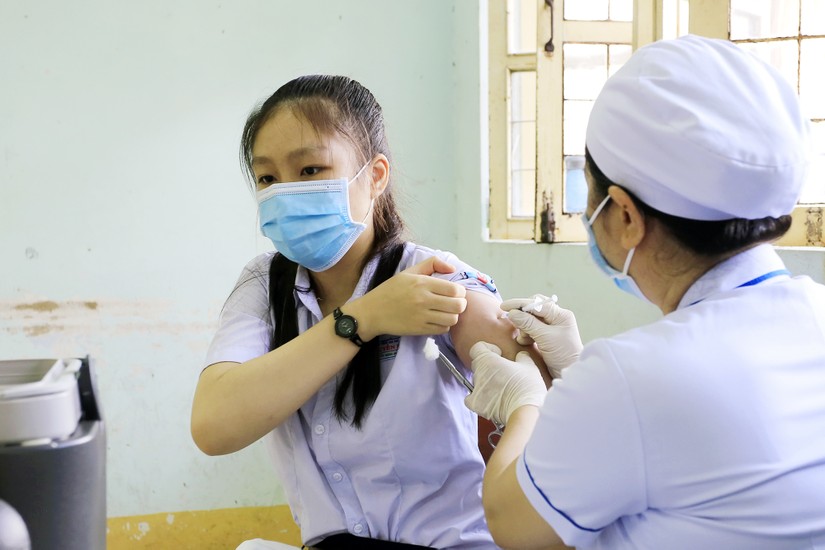 Bộ Y tế y&ecirc;u cầu ưu ti&ecirc;n ph&ograve;ng chống dịch Covid-19 dịp Tết Nguy&ecirc;n đ&aacute;n