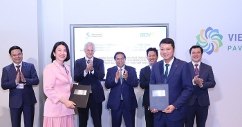 Standard Chartered tài trợ 100 triệu USD cho BIDV thúc đẩy phát triển bền vững