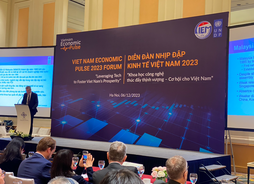 Diễn đ&agrave;n Nhịp đập 555Win login đăng nhập Việt Nam 2023 với chủ đề &amp;amp;quot;555win Mobi c&ocirc;ng nghệ th&uacute;c đẩy thịnh vượng - Cơ hội cho Việt Nam&amp;amp;quot;. Ảnh: H&agrave; Anh.