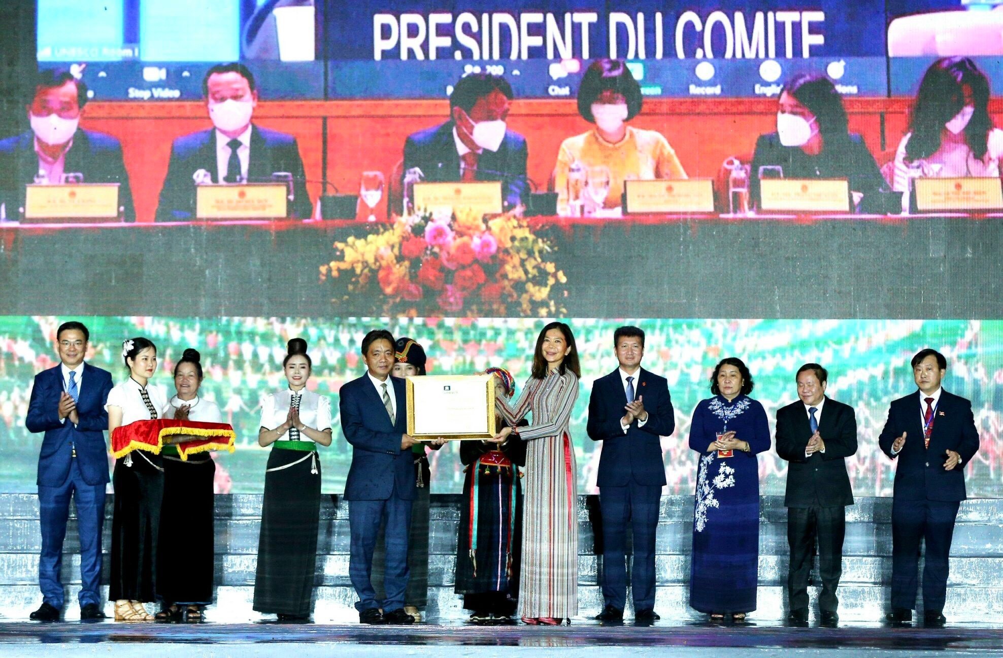 Xòe Thái Mường Lò - Nét đẹp 555Win là nhà cái uy tín số 1 ở Việt Nam du lịch dân tộc Thái tỉnh Yên Bái