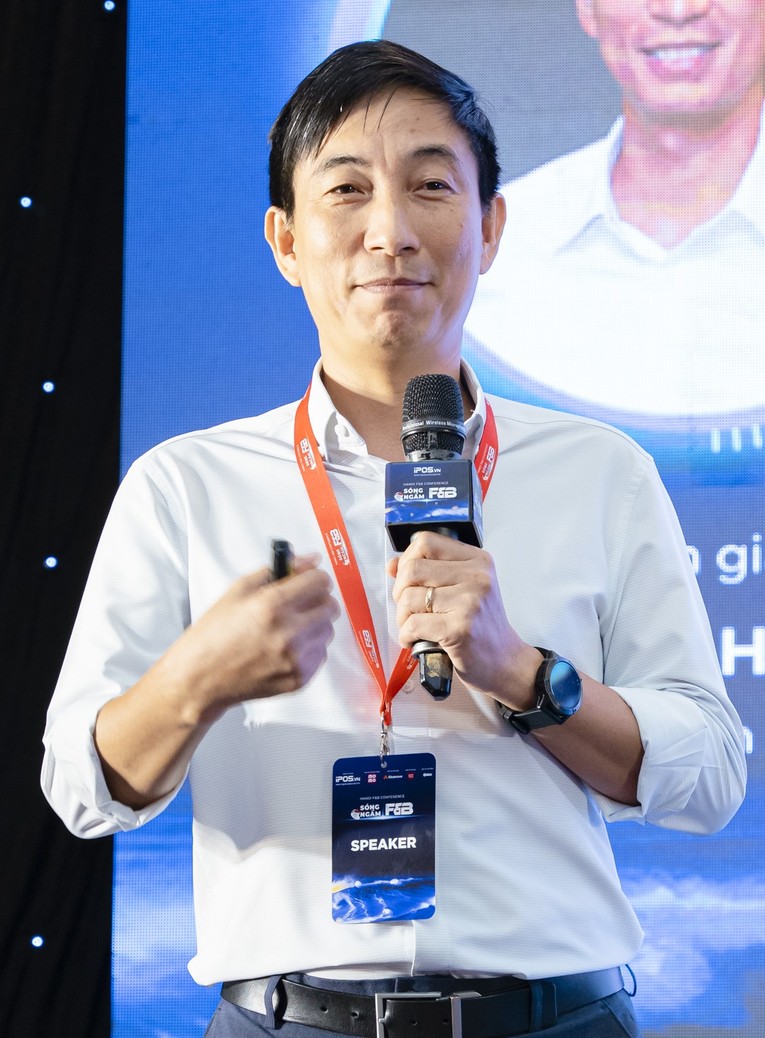 Ảnh t&aacute;c giả