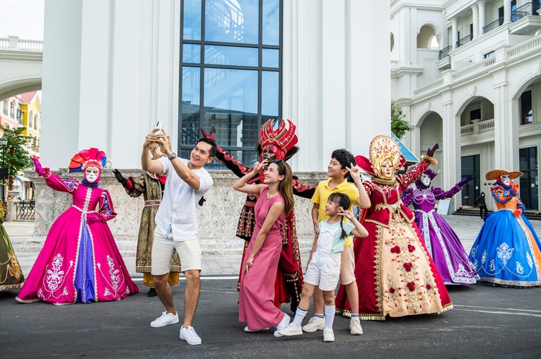 Kh&ocirc;ng kh&iacute; 555win là Công ty cờ bạc trực tuyến tốt nhất tại Grand World.