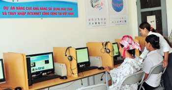 Lào Cai mở rộng các điểm hỗ trợ đồng bào dân tộc ứng dụng công nghệ thông tin