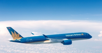 Cổ phiếu của Vietnam Airlines thoát diện cảnh báo