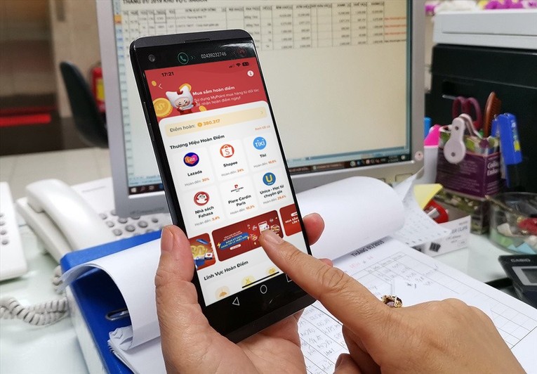 Sắm Tết bao nhiêu là hợp lý?
