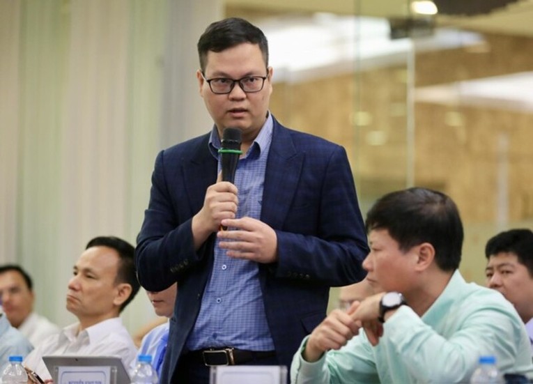 &Ocirc;ng Nguyễn Khơ Din, Tổng Gi&aacute;m đốc C&ocirc;ng ty Giải ph&aacute;p Chuyển đổi số Trang Nhà Cái 555win.com - Đăng Nhập +555k BKAV ph&aacute;t biểu tại tọa đ&agrave;m.